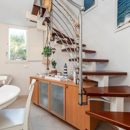 Apartman Isa Petit Bijou - Happy